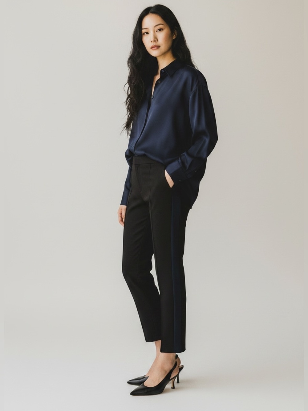 Rickis Ankle Cropped Slim Fit Pants Black Navy Blue Tuxedo Side Stripe Size 2
